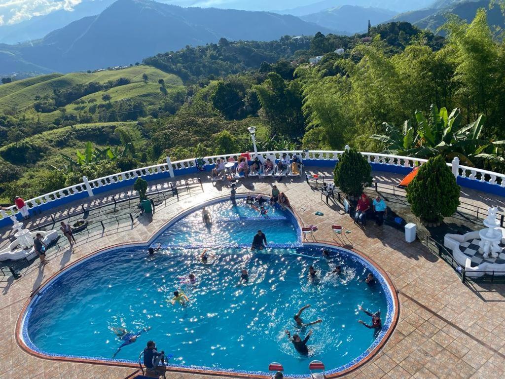 Finca Los Alpes San Jerónimo Exteriér fotografie